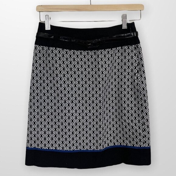 Ann Taylor Geometric Pencil Skirt A-Line Size 2 - Picture 2 of 6